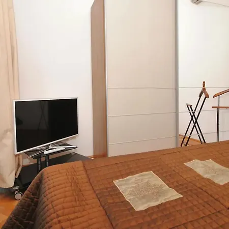 Luxury Blue Pearl Apartment